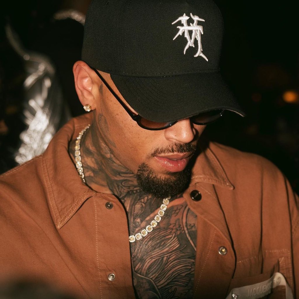 cblivee's tweet photo. Chris Brown at his ‘11:11’ album release party. https://t.co/0yE2AJmDZF