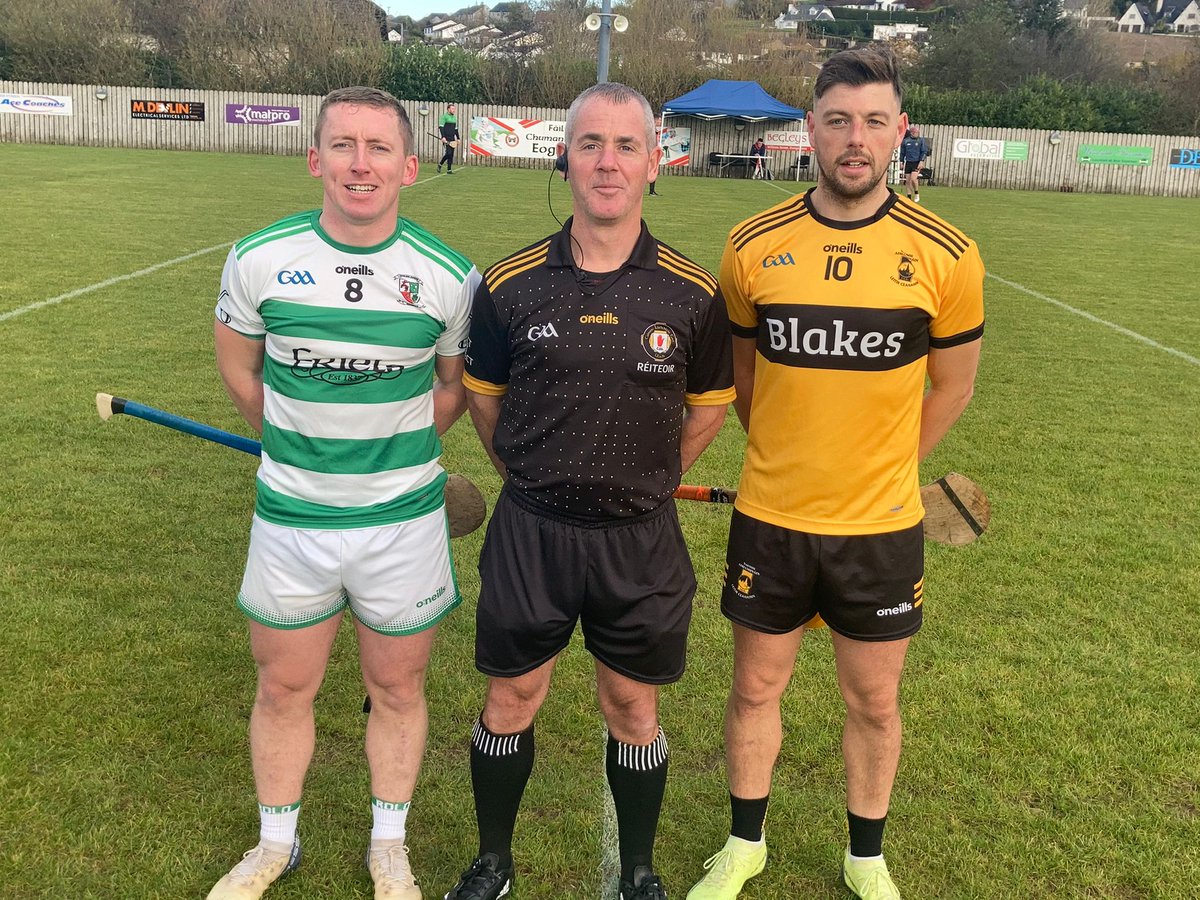 Referee for today's @AIB_GAA #UlsterClub2023 JHC Semi Final is Colm McDonald of @naomhgall & @AontroimGAA - pictured with the @StEunansGAA & @davittswatragh team captains. #ClubMeansMore