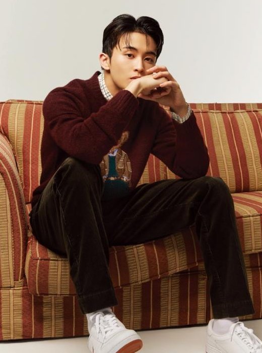 ticmahaetoe's tweet image. markhyuck few tweet au;

mantu.
tag: age gap (older!MK younger!HC)