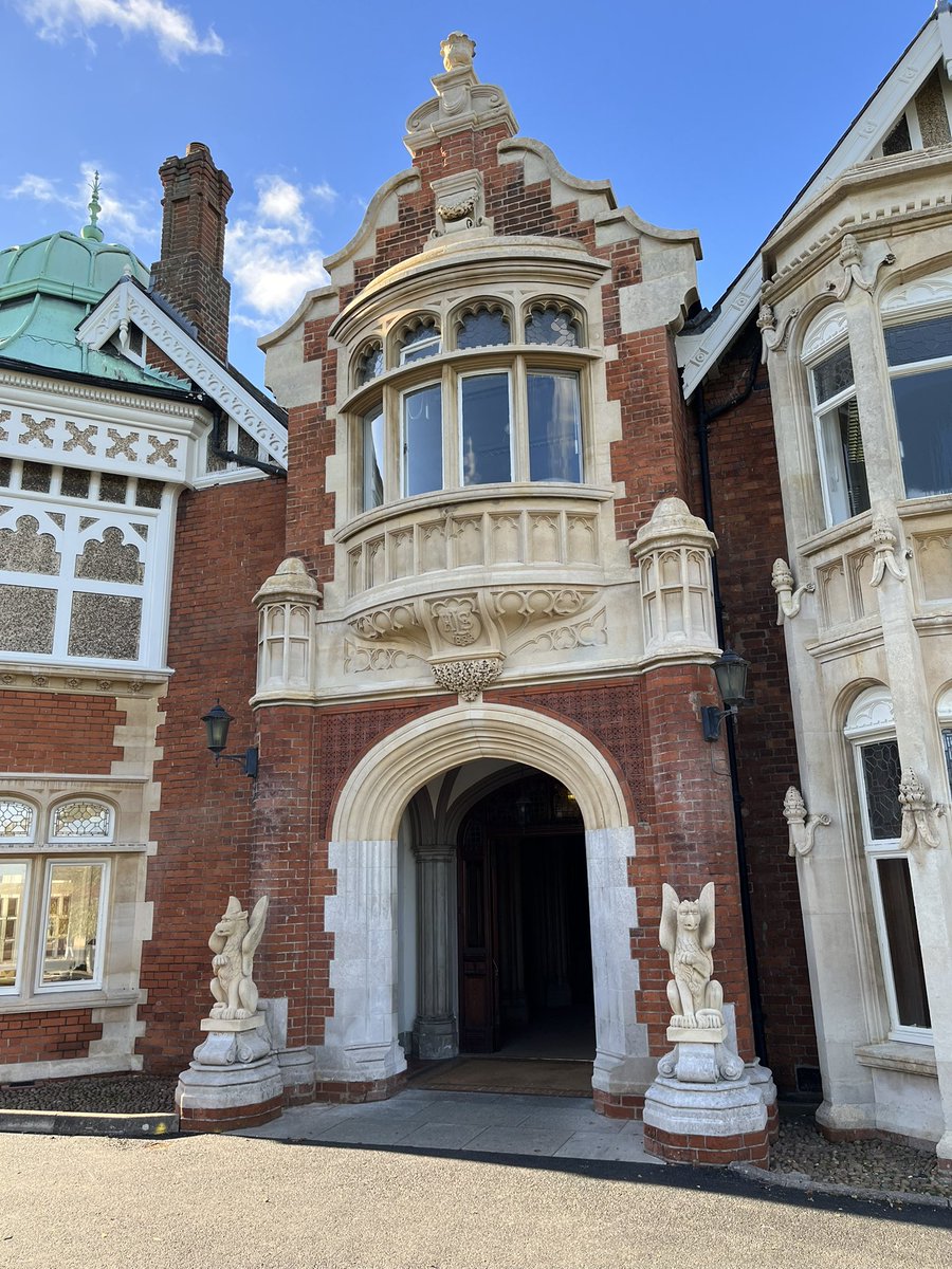 Can’t think of many better places to be at 1100 on 11/11. Privileged (as always) to be able to spend the morning at <a href="/bletchleypark/">Bletchley Park</a>. #WeWillRememberThem