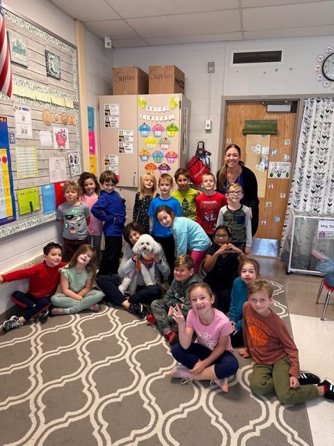 Bentley is always the star of the show when he visits Linden. ⭐