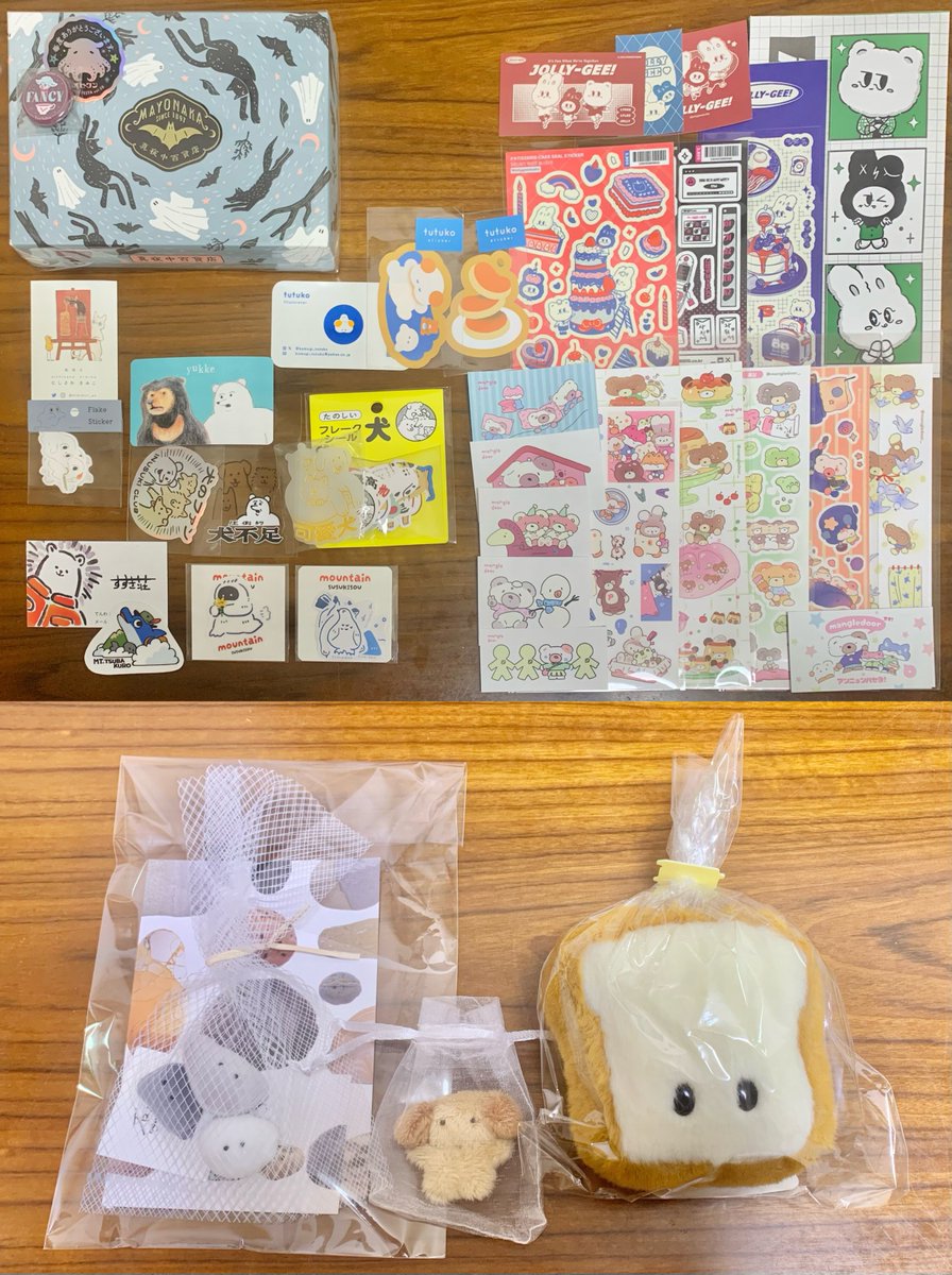 T75802275's tweet photo. #デザフェス戦利品
初参加でしたがとても楽しかったです！
素敵な作品をたくさんお迎えできて嬉しいー！大切にします🥰 https://t.co/jaAsHyhMrJ
