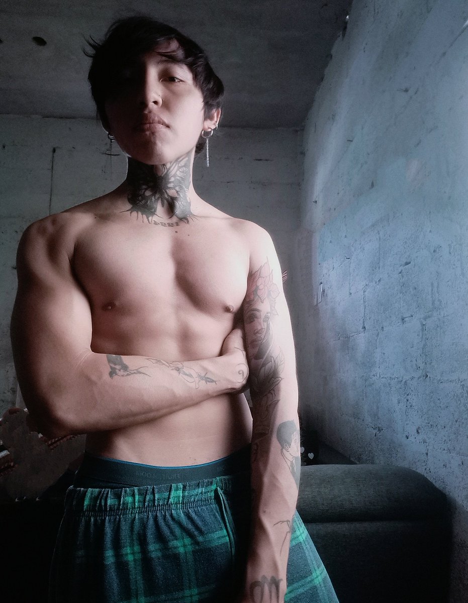 Dale al rt y te envío una nude 🥵🔞