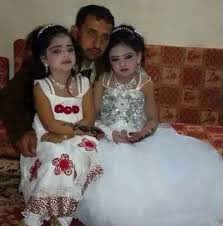 Rey_Guardian's tweet photo. 🚨I ☪️ #ISLAM UNA NIÑA DE 8 AÑOS MUERE EN EL DÍA DE SU BODA DEBIDO A UN SANGR4DO VAGIN4L💔

📢 Esta pequeña murió luego de que su marido musulmán la violara en la noche de bodas, ella murió debido al daño vaginal y sangr*do luego de que el hombre de 40 años abusara sexualmente de ella.

Las autoridades no han tomado ninguna medida contra la familia de la niña o el hombre.

🚨Síguenos para más contenido✅
🐯 | Guardianes De La Libertad
(@Rey_Guardian)