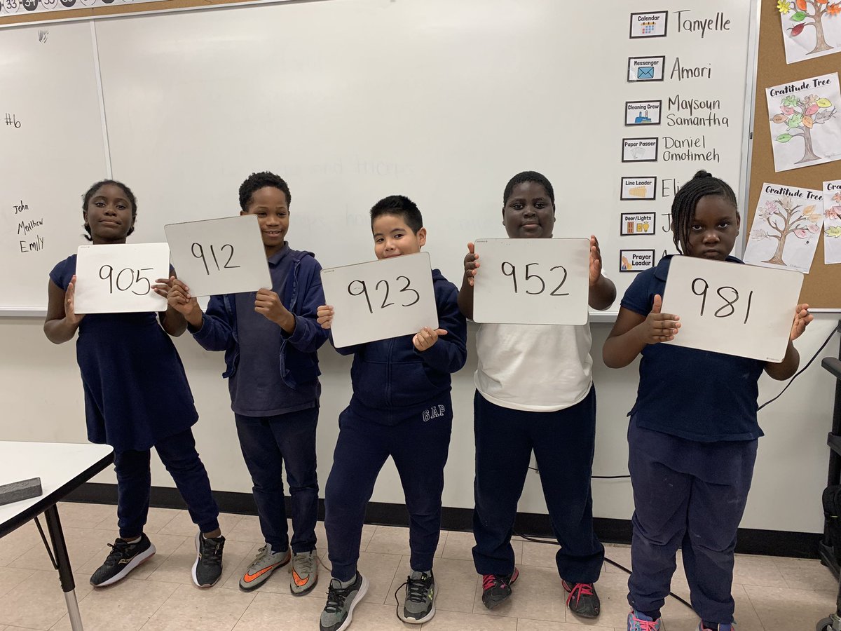 We ❤️ Math Activities that get us up and moving! Students each received a 3 digit # and put themselves in order from least to greatest without speaking 🔢⌛️ <a href="/SCG_TCDSB/">St. Charles Garnier</a>