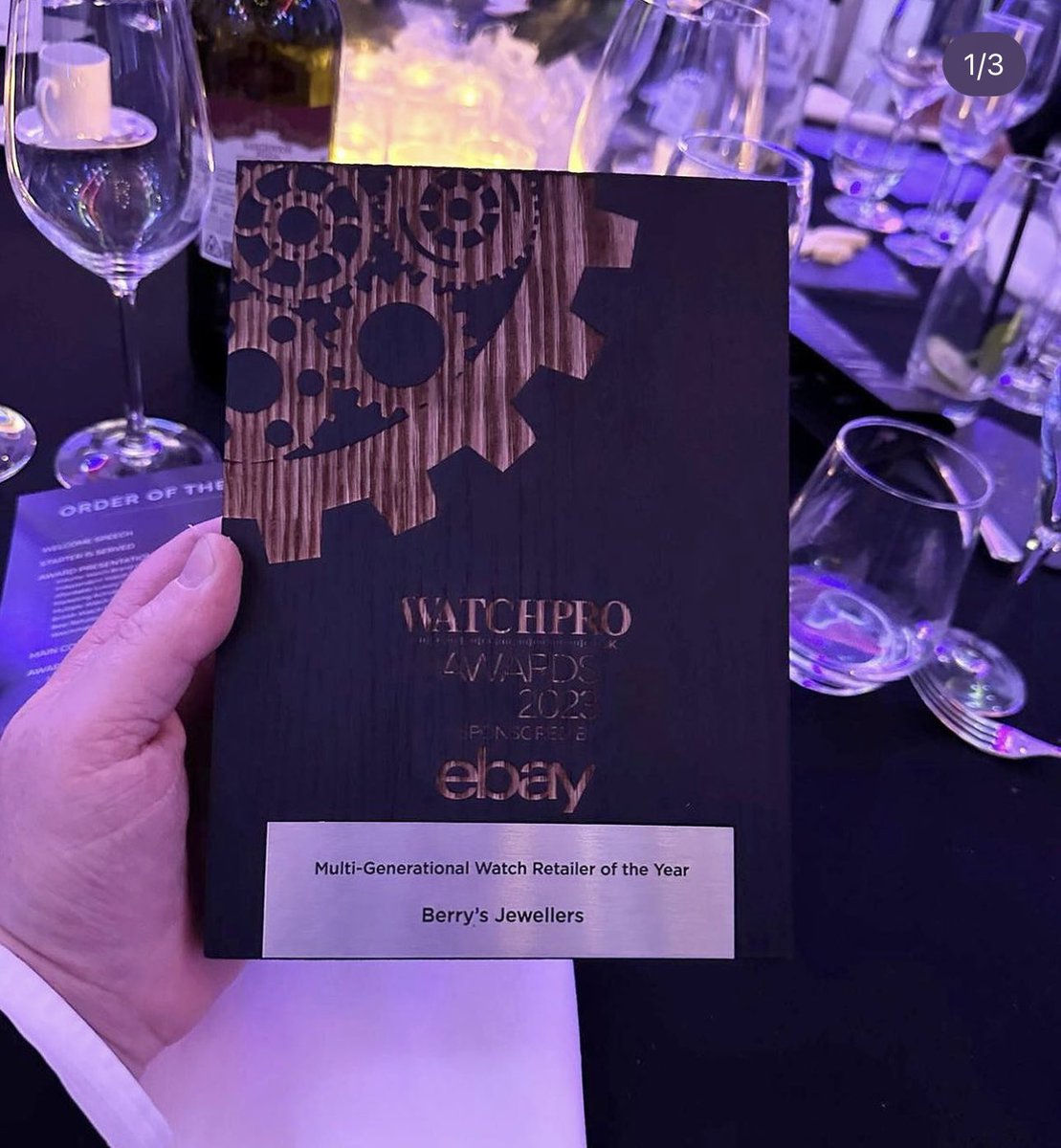 We were delighted to attend the @watchprolive awards in London earlier this week, and even more delighted to have WON the ‘Multi Generational Watch Retailer Of The Year’ Award 🥇🎉 #BerrysJewellers #FamilyBusiness #WatchProLive