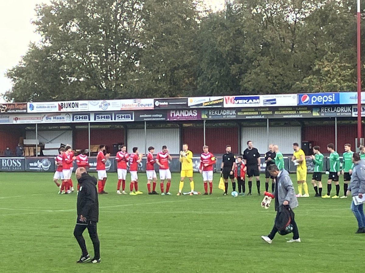 Harkemase Boys komt in jacht op de eerste periodetitel binnen een kwartier op 2-0 voorsprong door treffers van Joris Adams en Jhurrey Margarita. Maar het hadden er meer kunnen/moeten zijn…