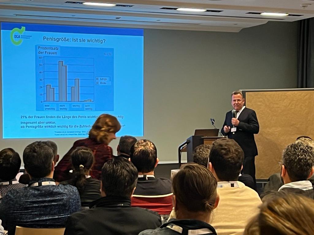 👍🏻Ein gut besuchter #Intensivkurs #Andrologie der #DGA mitten im Herzen #Berlins hat mit Top-Vorträgen zu aktuellen Themen die weiterbildungs „hungrigen“ Kollegen und Kolleginnen begeistert!