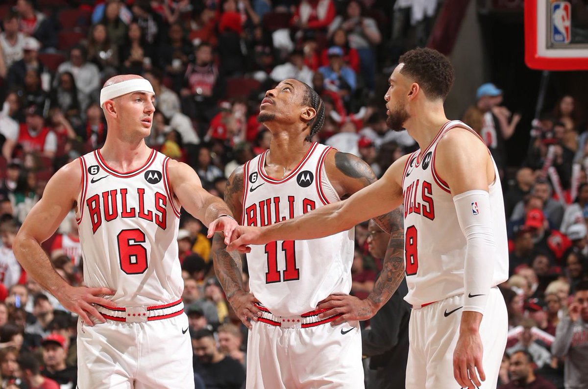 TheDunkCentral's tweet photo. Teams are monitoring the potential downfall of the Chicago Bulls, per @WindhorstESPN https://t.co/P9ra7Dhfe9