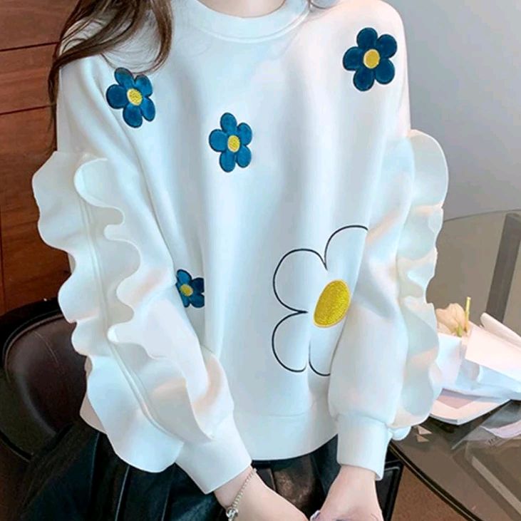 bisemangkarisma's tweet photo. Cek RIMPLE FLOWER SWEATSHIRT TOP WANITA BUNGA CURLY (IC) dengan harga Rp39.999. Dapatkan di Shopee sekarang! https://t.co/uaa8OPLhCE https://t.co/Y3OLKXpXer