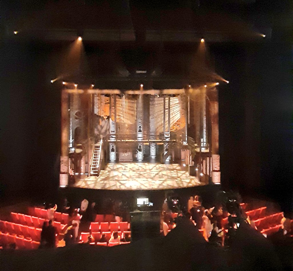 aliaskareen's tweet photo. from listening track by track in youtube, to finally listening to the soundtrack, to watching hamilfilm over and over again, to actually seeing it in person when i never thought i would get to 😭😭😭 https://t.co/NTwnnL1Tcr