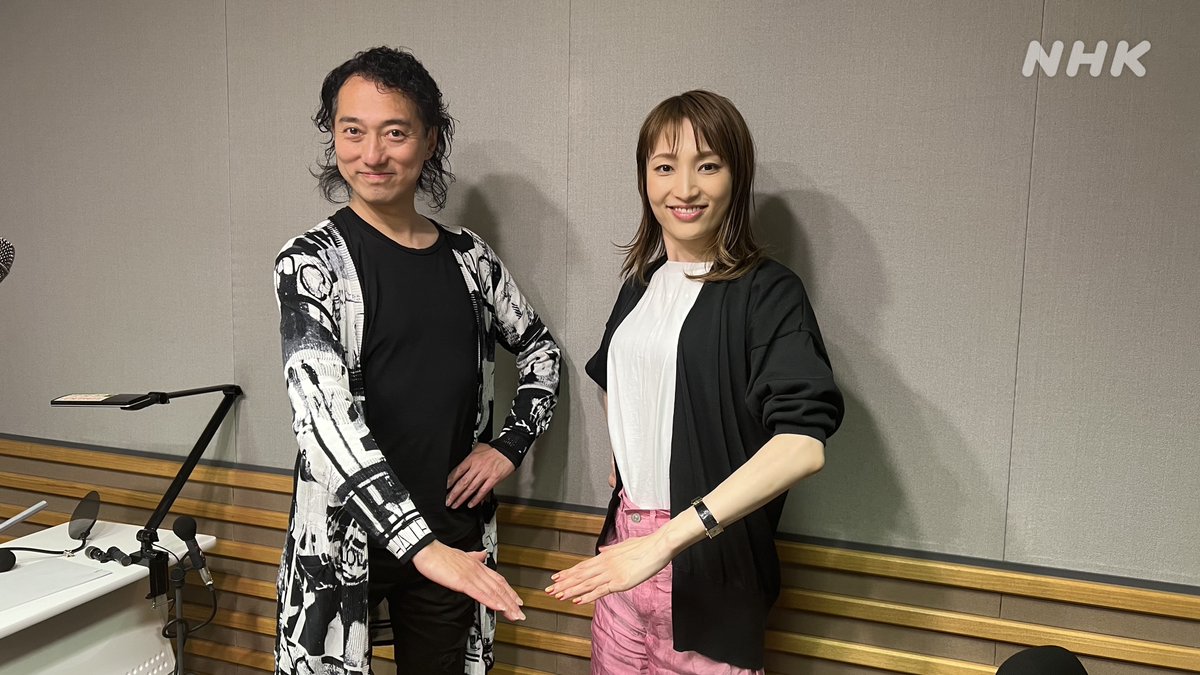 nhk_nozomi_si's tweet photo. 今週の放送いかがでしたか?
フラメンコ「Ay曽根崎心中」の貴重な音源や
#耳をすますコーナー でのセッションは
NHKラジオ「らじる★らじる」の聴き逃しサービスで!

／
来週のゲストは俳優の #石丸幹二 さん!!
＼

https://t.co/Ug8HrslvJN https://t.co/mY2IELvia2
