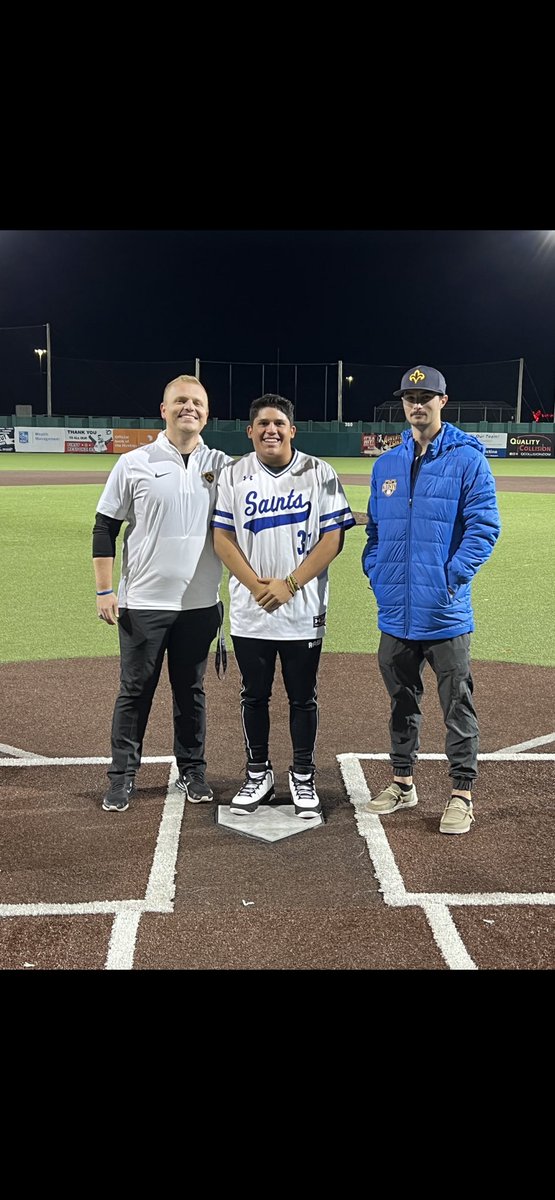 Had a great time in Minnesota. Thank you <a href="/CoachRepking/">Brooks Repking</a> and <a href="/BettsSeth2/">Seth Betts</a> for the amazing visit!