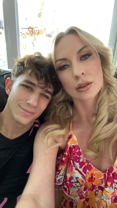 On set for @BangBrosDotCom1 #momhorny today with the always amazing @xParkerAmbrose   @teambrian2016<a class="tags" target="_blank" title="On Twitter" href="/?out=eyJ0eXAiOiJKV1QiLCJhbGciOiJIUzUxMiJ9.eyJpYXQiOjE3MjE5NzkzMDAsImlzcyI6InR3cG9ybnN0YXJzLmNvbSIsIm5iZiI6MTcyMTk3OTMwMCwiZXhwIjoxNzUzNTE1MzAwLCJyZWRpcmVjdF91cmwiOiJodHRwczovL3R3aXR0ZXIuY29tL0JhbmdCcm9zRG90Q29tMSJ9.geTlrPALyN8Kgfl-sx67voqFOa64jnAA_2nNxysRrkT7stGD2cS48sA19PwzFtDW6BbdXSGy47IvmFyJNBZ-zQ">@BangBrosDotCom1</a><a href="/tag/momhorny"class="tags">#momhorny</a>