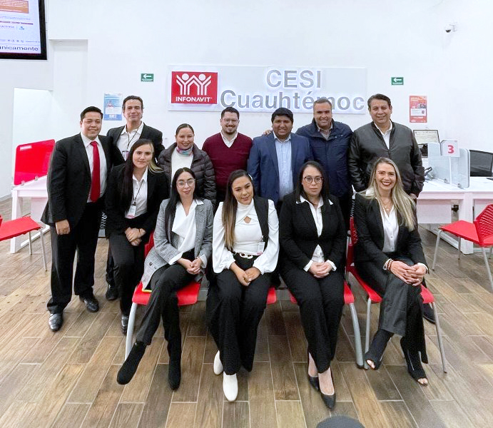 Durante la gira de trabajo por este municipio de Chihuahua el director General Carlos Martínez Velázquez y el secretario General Rogerio Castro Vázquez inauguraron este CESI que representa un gran logro en la meta de tener más de estos sitios en diferentes estados de la República