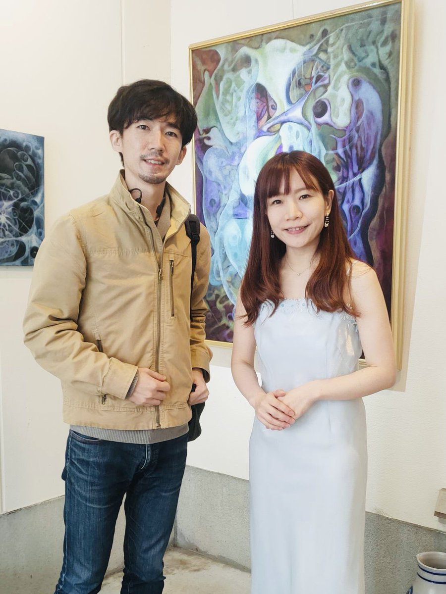 amiclpf's tweet image. 久々Twitter(じゃなかった、X)！
今日は横須賀で、奈央と祥子さんとコンサート２公演でした❣️アートとのコラボ🖼
細矢恵美子さんのエネルギッシュな作品に囲まれていると、感性が磨かれるのを感じます。
ピアリのFgしゅんくんが、東京から来てくれました✨ありがとう😊