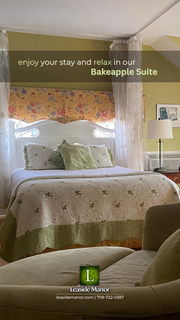 LeasideManor's tweet photo. This long weekend, enjoy the Bakeapple Suite for $162 Tax In! 

#longweekend #leasidemanor #breakfastinbed https://t.co/uzxqxRW2O4
