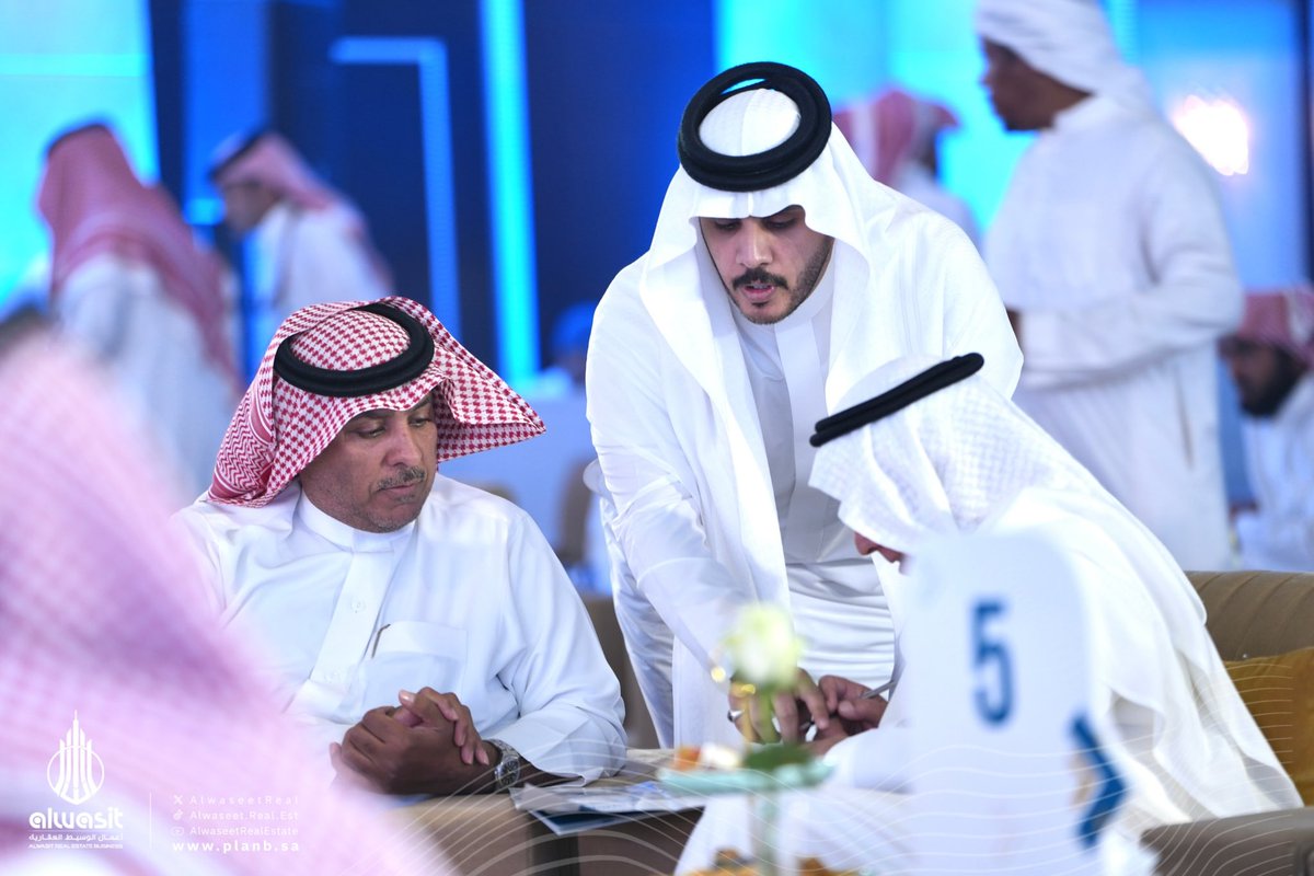 أعمال الوسيط العقارية tweet media