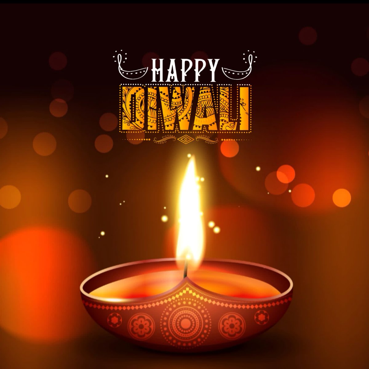 On the auspicious and Joyous occasion of #Diwali, SSP Ganderbal Shri Nikhil Borkar-IPS extends warm Diwali greetings to J&K Police Pariwar, Family of the Martyrs and Citizens. May the festival of lights brings peace, happiness and prosperity for all. @JmuKmrPolice @KashmirPolice…