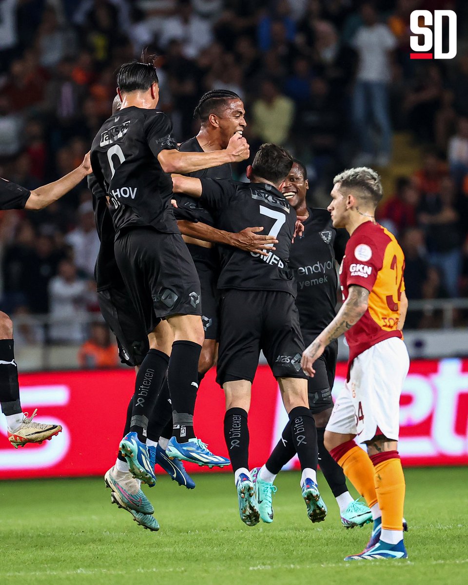 MAÇ SONUCU | Hatayspor 2-1 Galatasaray 

14’ Rivas
28’ Zaha
55’ Lamkel