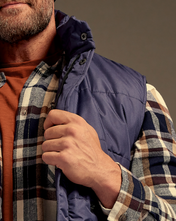 BadRhinoUK's tweet image. Layer UP 🆙

Take the season by storm with our new in lines! 

Shop the look 🛒 bit.ly/3FL9ppp

#badrhino #winterlayering #winteroutfit #menscoats