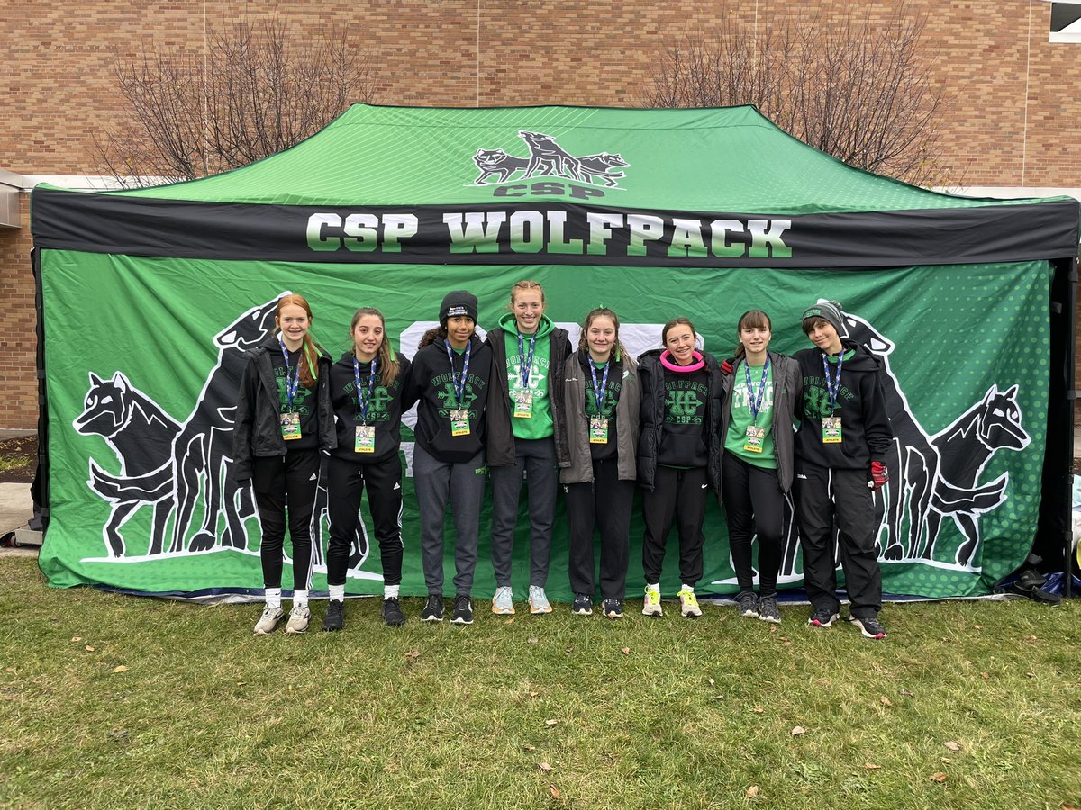 CSPrunners's tweet image. 6th in the State! Nice season ladies!