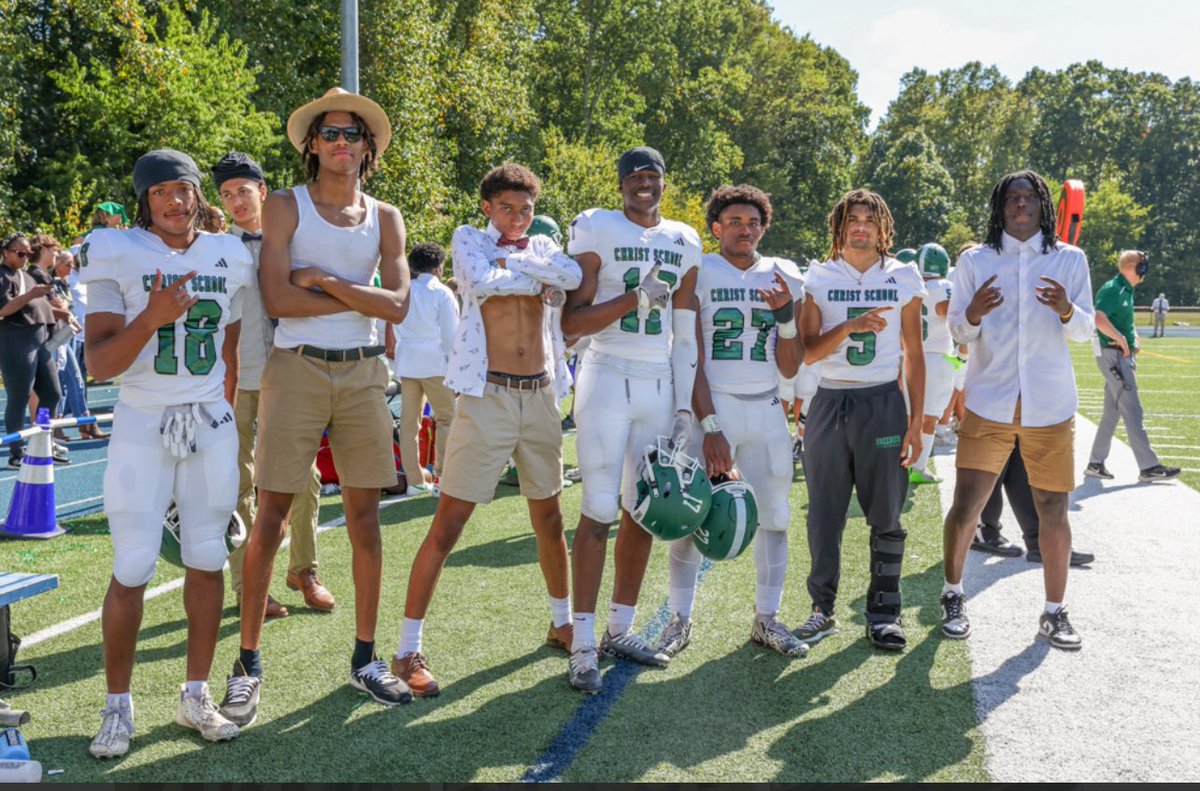 tjhami1t0n_'s tweet photo. Thank you Christ School football. It’s been a fun ride🙏🏾. #17out. On to the next. I’m going to truly miss it. Thank you to all my coaches for allowing me to succeed on the football and as a person off the field. https://t.co/0TnuFcHBwU