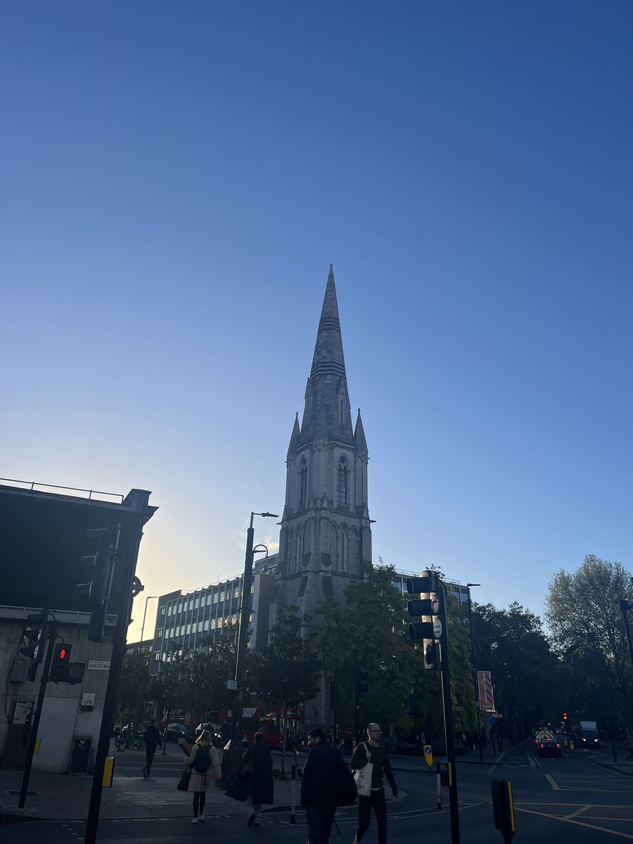 BissendenHayley's tweet photo. An inspirational week of top-notch CPD led by visionary school leaders has ignited a passion in me to drive positive change in educational outcomes across the SW. Ready to make a difference #WeAreCelt #leadsw100 #PassionForProgress https://t.co/Cgjzf5qGQm