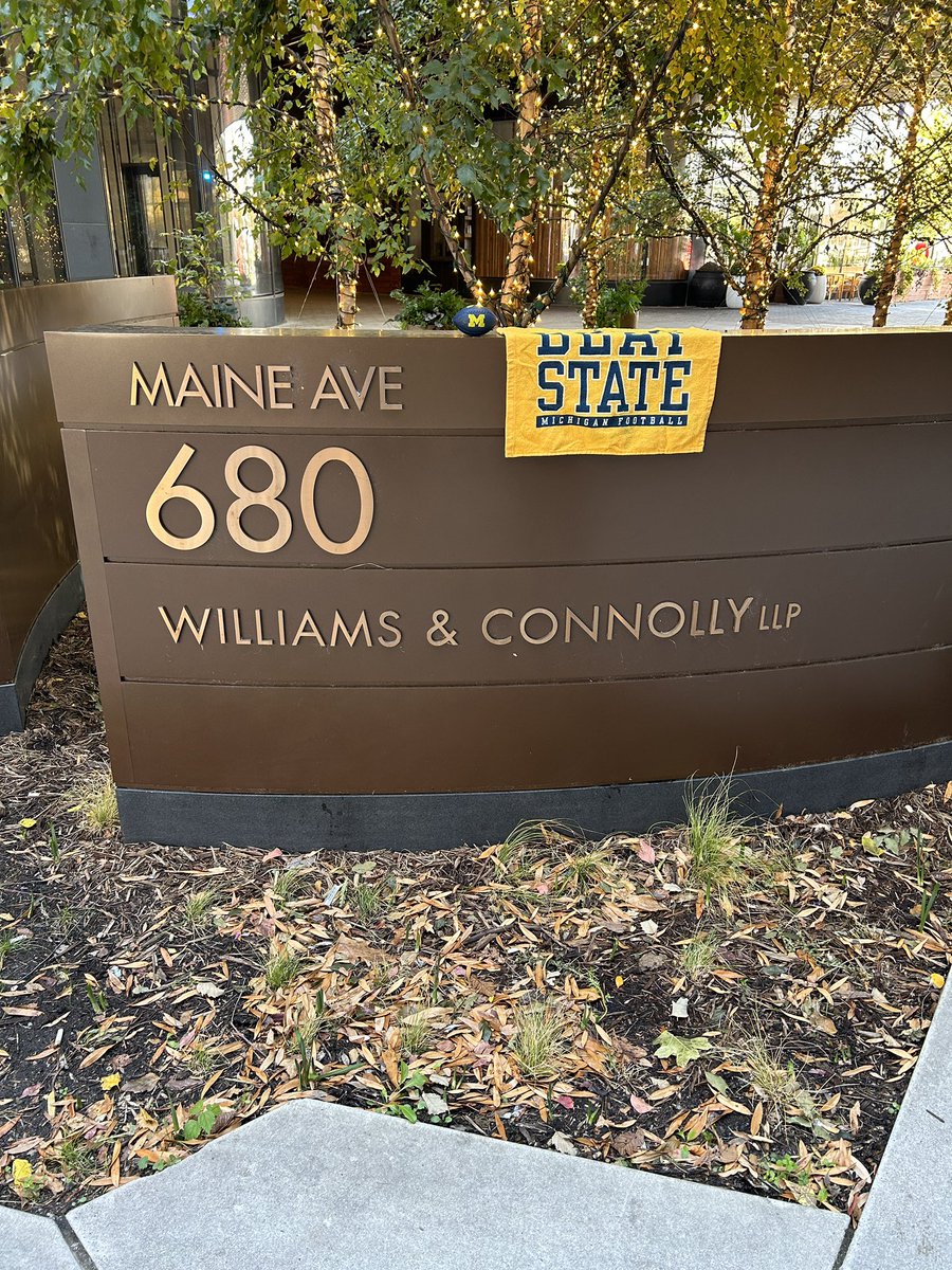 Remember to leave an offering for Williams and Connolly so that Harbaugh can coach today! #FreeHarbaugh #GoBlue