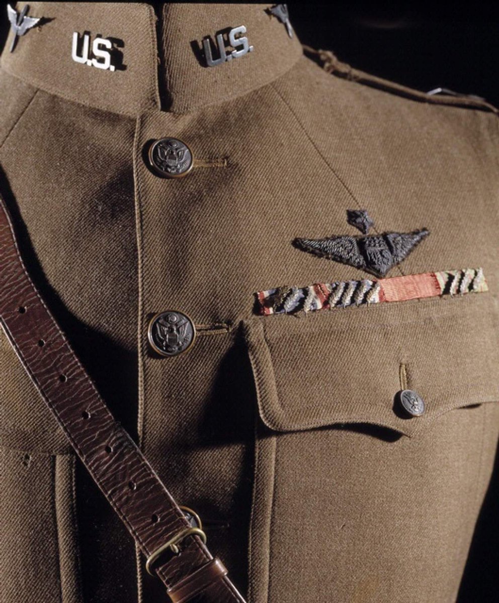 Today and every day we honor veterans past and present for their service and sacrifice. #VeteransDay 📷: American World War I ace Eddie Rickenbacker's uniform