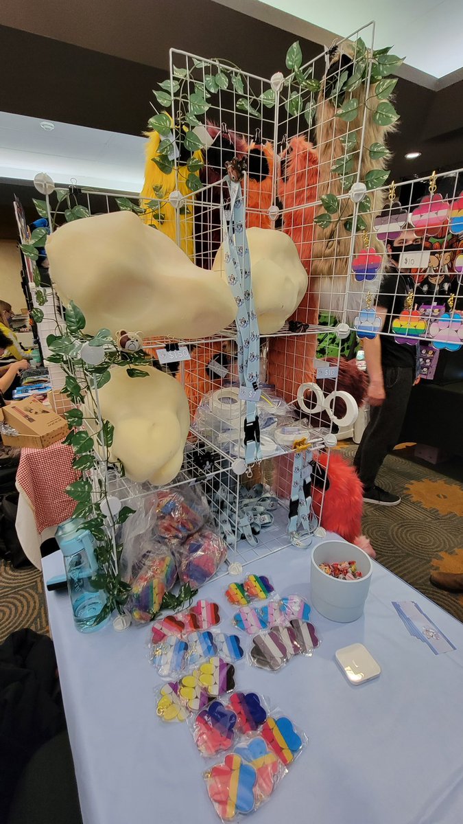 KiaFursuits's tweet image. My first time vending in person at a convention! Make sure to come visit! I have paws and tails for sale (some items in the photo sold on Friday, but lots still available!) Hope to see you there! @HowloweenCanada #howloween2023 #howloween