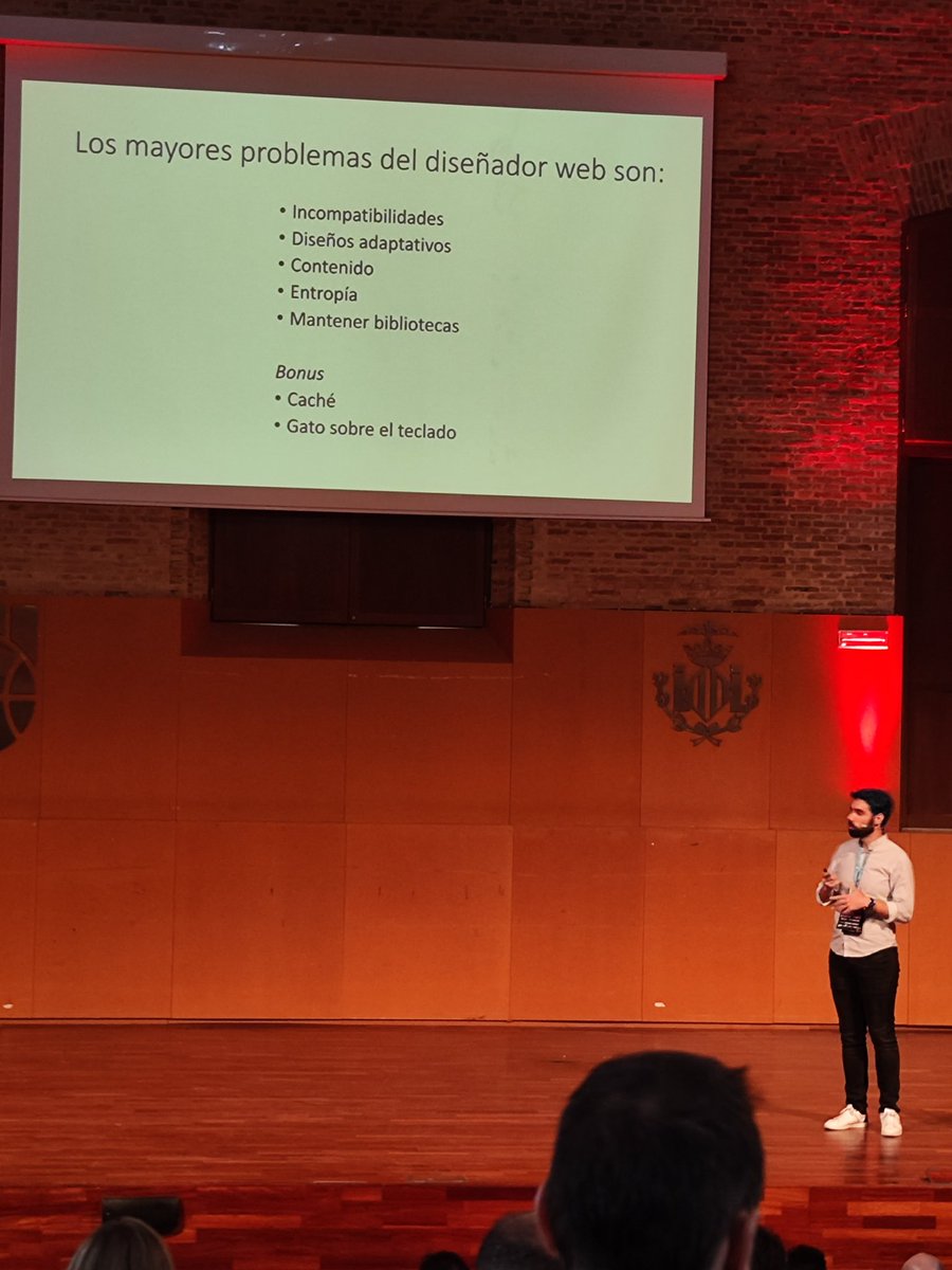 Contra los problemas de los diseñadores, #cssdefensivo 🛡️

<a href="/androsfenollosa/">Andros Fenollosa</a> <a href="/WCValencia/">WordCamp Valencia - WordPress</a> #WCVLC23 #UX #diseñoweb #Webdesign #webapps #CSS