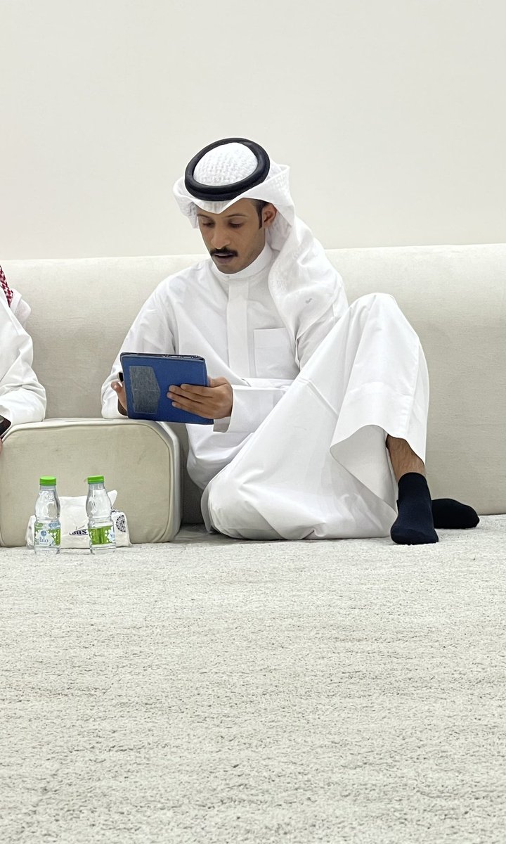 الحمد لله الذي بنعمته تتم الصالحات 
    تم بحمد الله وفضله "عقد قراني" 
سائلاً المولىٰ عز وجل التوفيق لي ولكم.