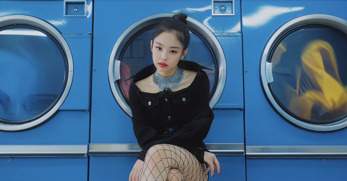 forjense's tweet photo. SOLO 5TH ANNIVERSARY  #5YearsWithSOLOistJENNIE https://t.co/z2LmcTZ6db
