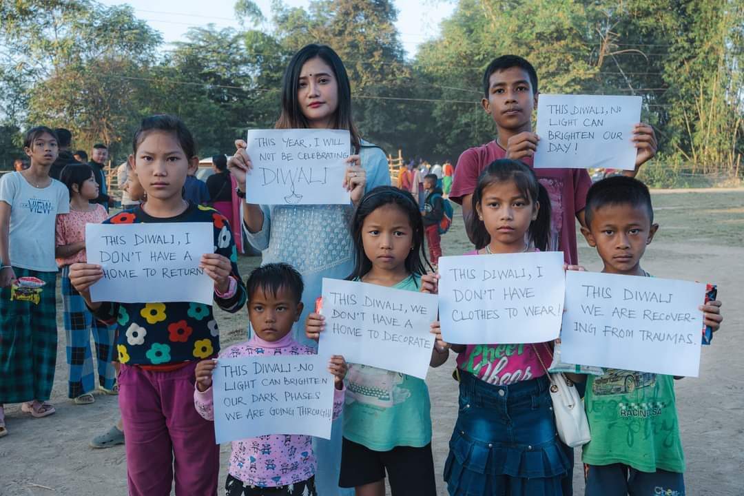 SeitamjitLei's tweet photo. #diwalii2023 #diwalivibes #diwalicelebration #diwalilights #diwaliparty 
#Diwali #Diwali2023 #Manipur #Dhanteras
You will be bursting crackes we will be running for our lives. You will be celebrating we will stay with uncertainty whether we will see another day or not! https://t.co/r7m8wVnmBH