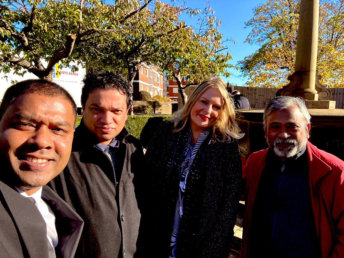 mimsdavies's tweet image. Poignant #ArmisticeDay service this morning in #BurgessHill-This year the memorial is 100 years old-so it was especially important to be sharing this service with my constituents.Thankful to be part of this today with so many veterans, cadets, young people, friends &amp;amp; colleagues💙