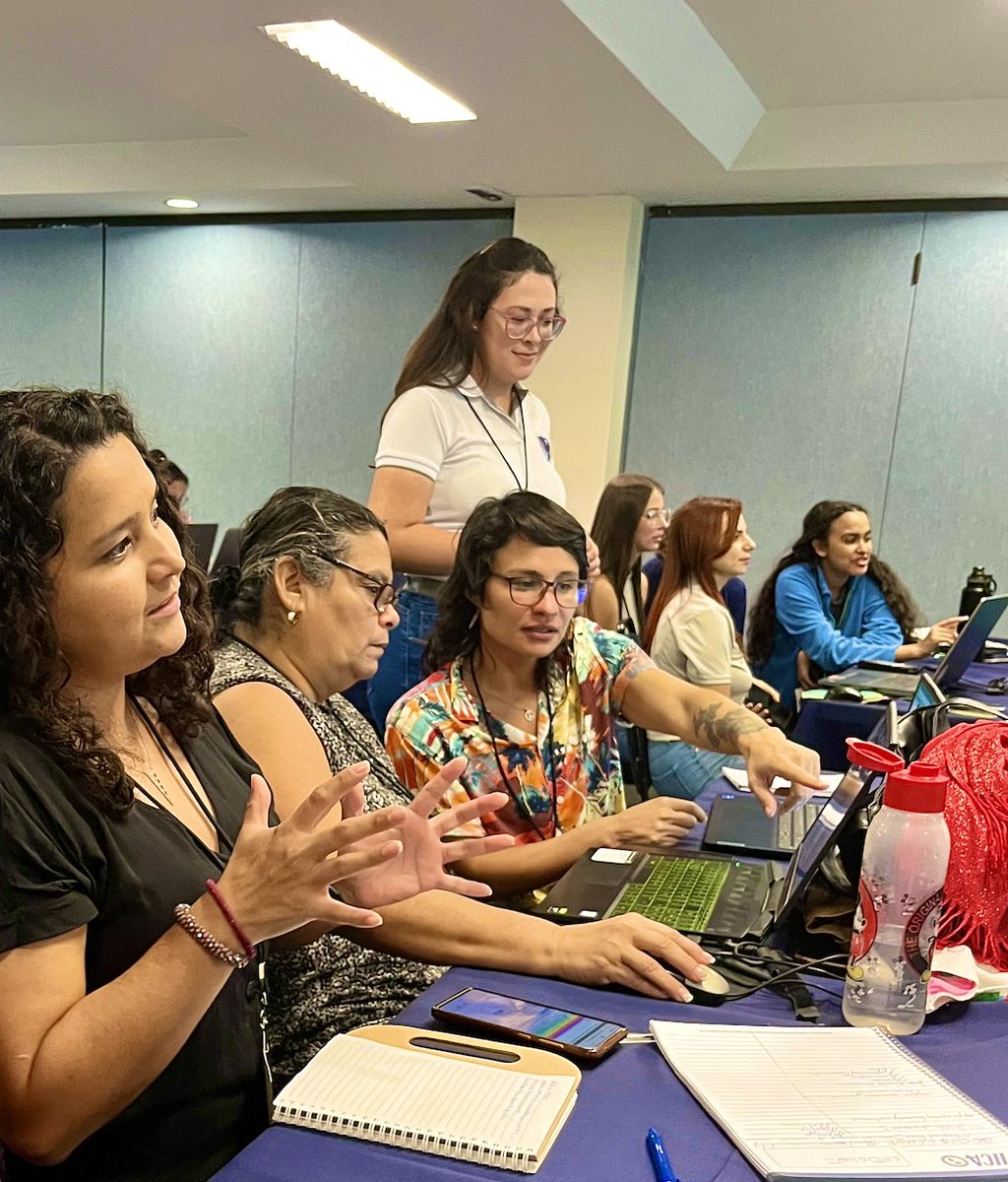 SERVIRGlobal's tweet image. Honored to support the 3-day #RallyFemenino #GeospatialTechnology workshop in CR 🇨🇷. Over 100 women will explore using geospatial tech to support their communities. Thanks to collaborators @iicanoticias, @HarvestProgram, @G20_GEOGLAM, @GeoGlows, @BallardCenter, @USAIDES &amp;amp; more.
