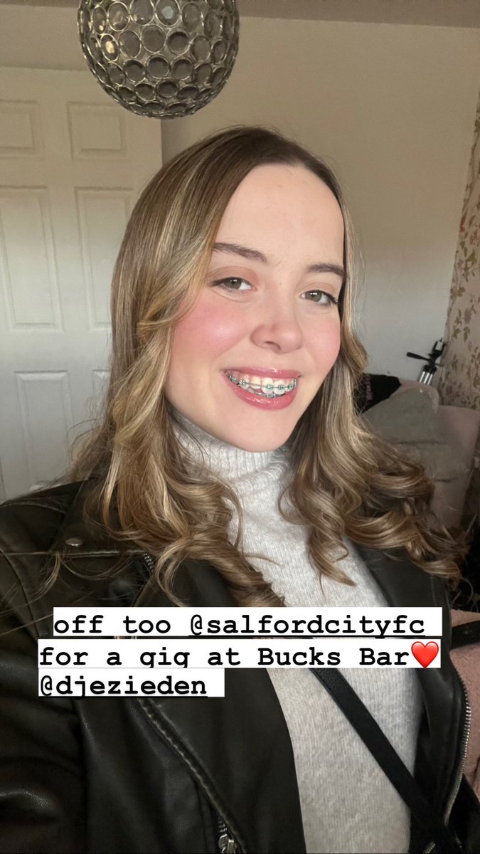 graciemayofficial (@graciemaymusic) on Twitter photo Very excited to be back at <a href="/SalfordCityFC/">Salford City FC</a> to play a gig at Bucks Bar❤️🎸🎤
Looking forward to it!!❤️ Very excited to be back at <a href="/SalfordCityFC/">Salford City FC</a> to play a gig at Bucks Bar❤️🎸🎤
Looking forward to it!!❤️