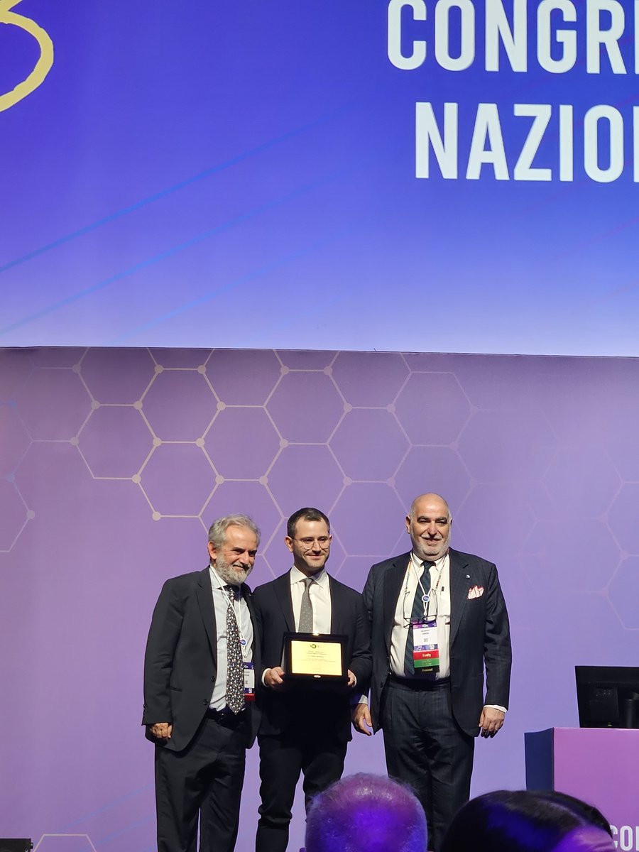 Paolo is an amazing oncolgist and a bright physician scientist. Today, we celebrate his achievements! More to come 😉 Orgoglio Italiano (Napoletano!) Bravissimo Dr. Tarantino! @PTarantinoMD @AIOMtweet