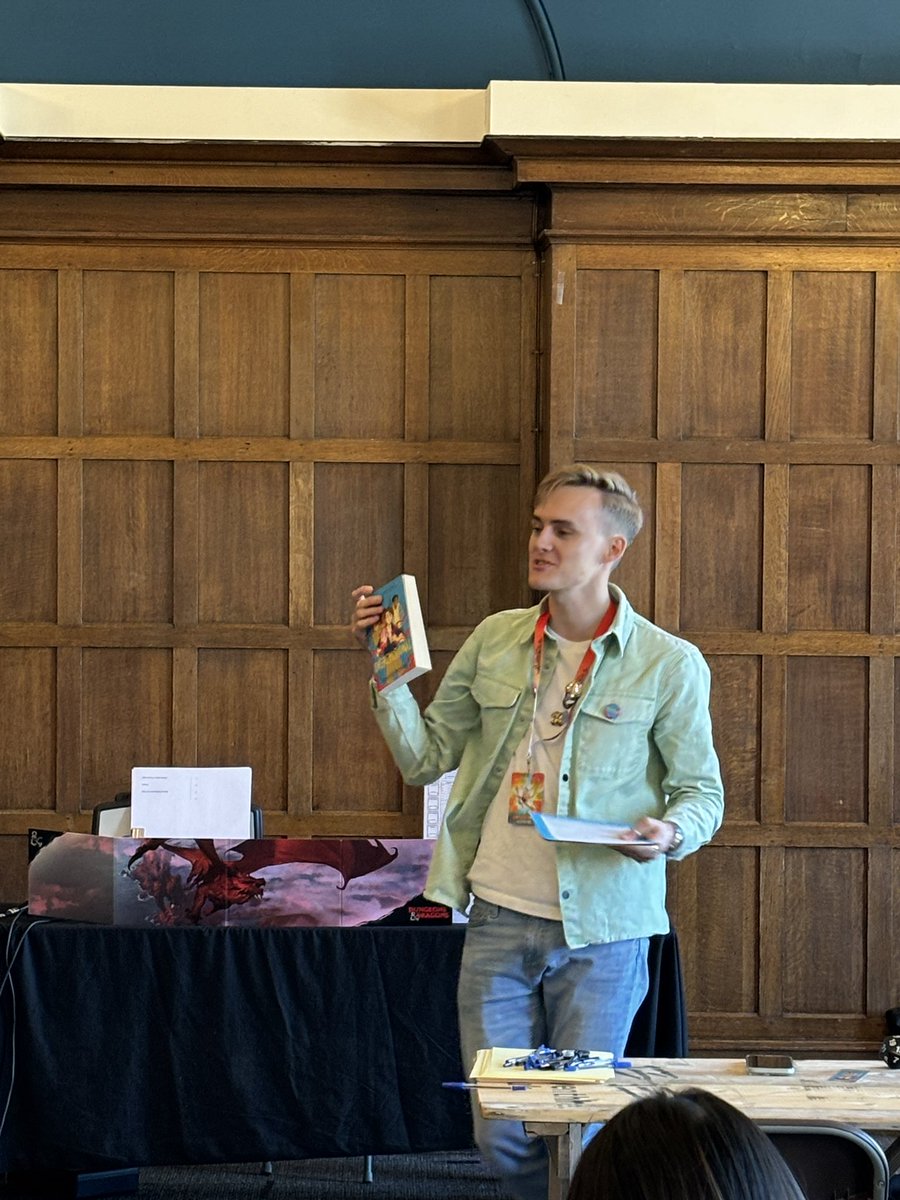 David Fenne ~ OVEREMOTIONAL TRILOGY OUT NOW! 🤯 tweet media