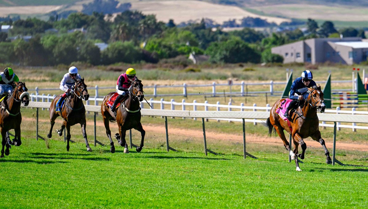 The Summer Juvenile Stakes winner RASCOVA (Lancaster Bomber) bounces back to form with Craig Zackey aboard, she is a fantastic winner of the Western Cape Fillies Championship Gr2. 

Congratulations to Itssa It &amp; Business Solutions (Pty) Ltd

#caperacing