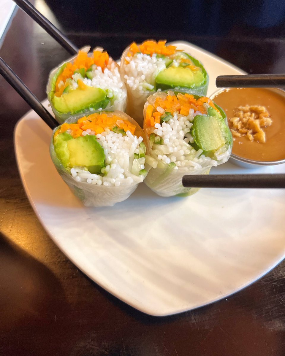 adina_kelman's tweet image. Spring rolls for brekkie? Why not? 

#SaturdayThoughts #Foodie #WeightLossHelp #weightgain #fitnessjourney #NoRules #NoDiets #listening #bodytalk #intuitiveeating #EmpowerYourself #edchat