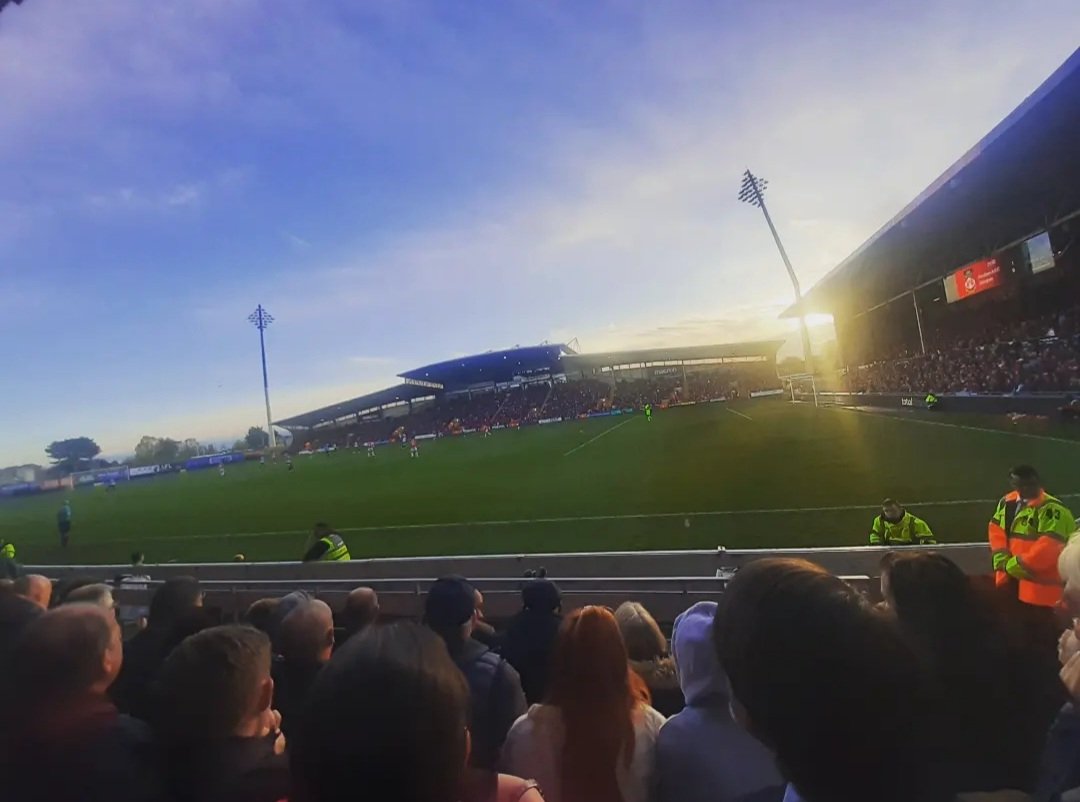 Wrexham away with <a href="/TheGillsFC/">Gillingham FC</a> 🏴󠁧󠁢󠁷󠁬󠁳󠁿 🔵⚫
