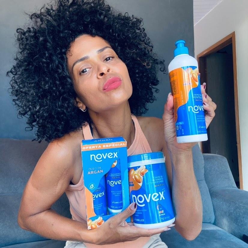 ErivaniaMarque5's tweet photo. Recebidos de  milhões 
#EmbellezeDosSonhos #MovexTaNovex #EncanteSePorVocê
#Embelleze #CuidadosComCabelo #CronogramaCapilar
#Hidratação #Nutrição #Reconstrução https://t.co/yTEKoFC6Gd