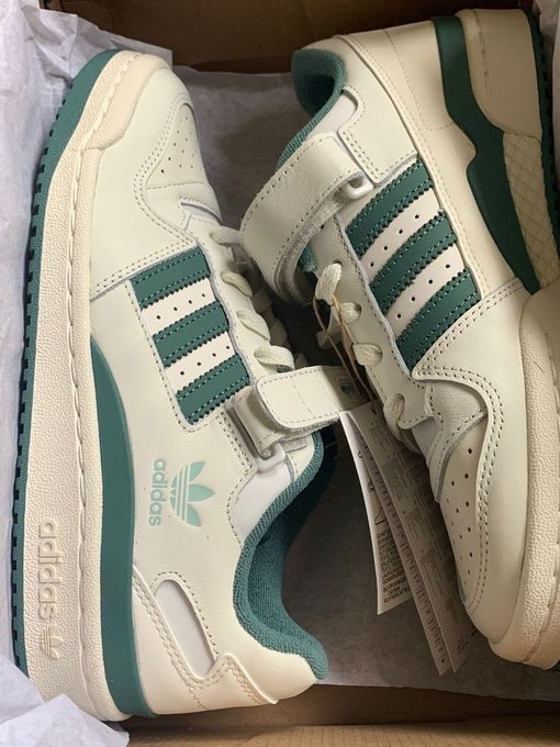 itsD3lay's tweet photo. no las quiero, LAS NECESITOOO https://t.co/44DQ7Mm7jF