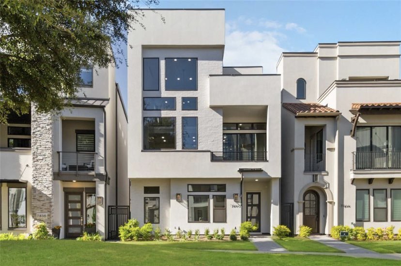 WatersJett's tweet photo. Come see this beautiful modern townhome tomorrow in Legacy West from 12-2PM 🏡 https://t.co/x7hs5XjFJ5