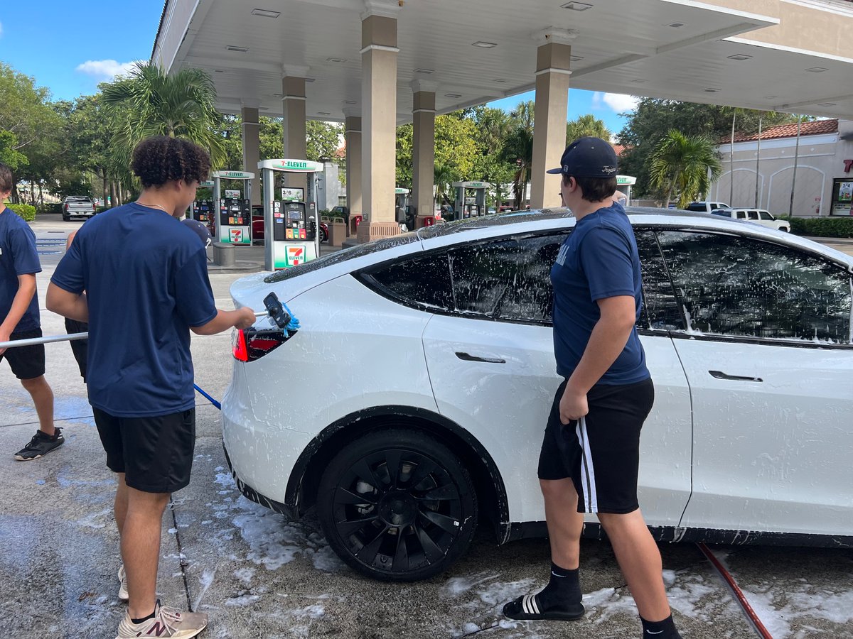 Boys getting after it during the morning shift. ⁦
<a href="/JptBaseball/">Taravella Baseball</a>
⁩ ⁦
<a href="/JPTAthletics/">JPTAthletics</a>
⁩