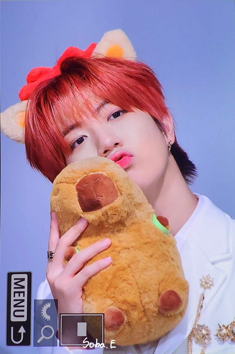 231111 사운드웨이브

딱 보니까 많이쳐줘야 3살이구만

#크래비티 #원진 #CRAVITY #WONJIN 
#이야_잘생겼다_함