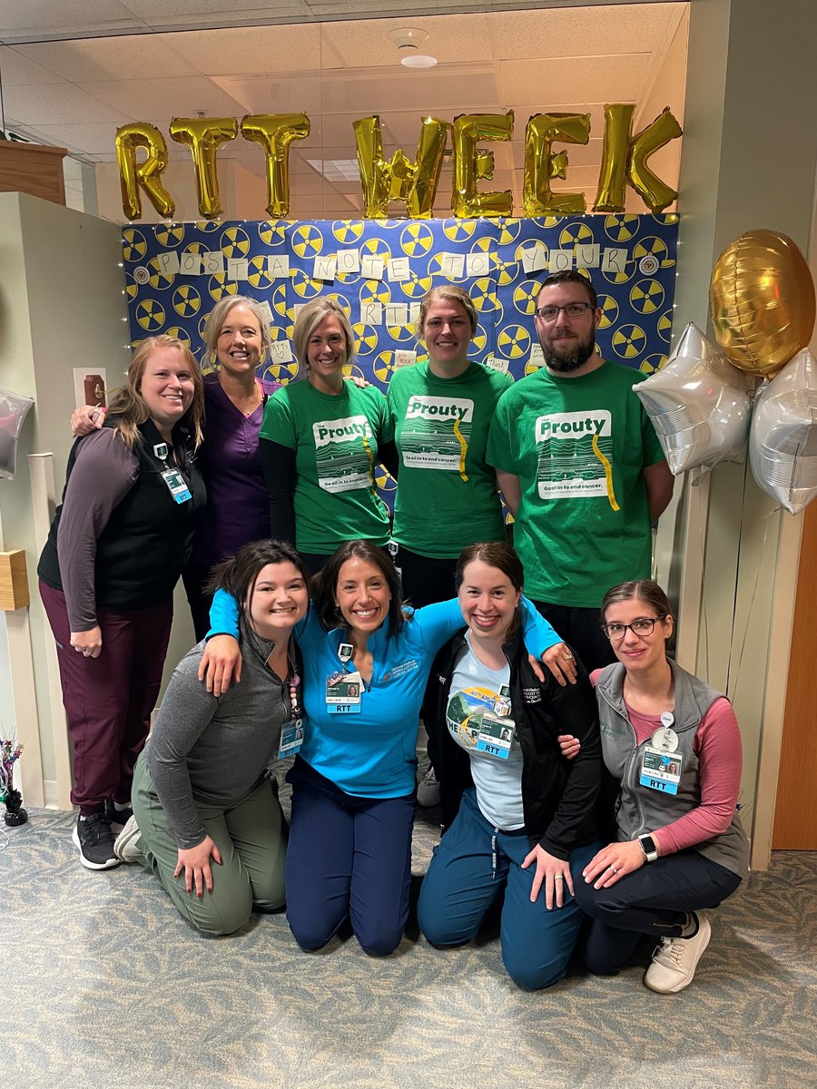 DartmouthRadOnc's tweet image. 🎉 Wrapping up National Radiologic Technology Week with a burst of gratitude! 📸✨ Patients are our passion, safety is our priority – this embodies the essence of our exceptional radiation therapists. Cheers to a fantastic RTT week! #dartmouthradonc #radonc #nrtw2023