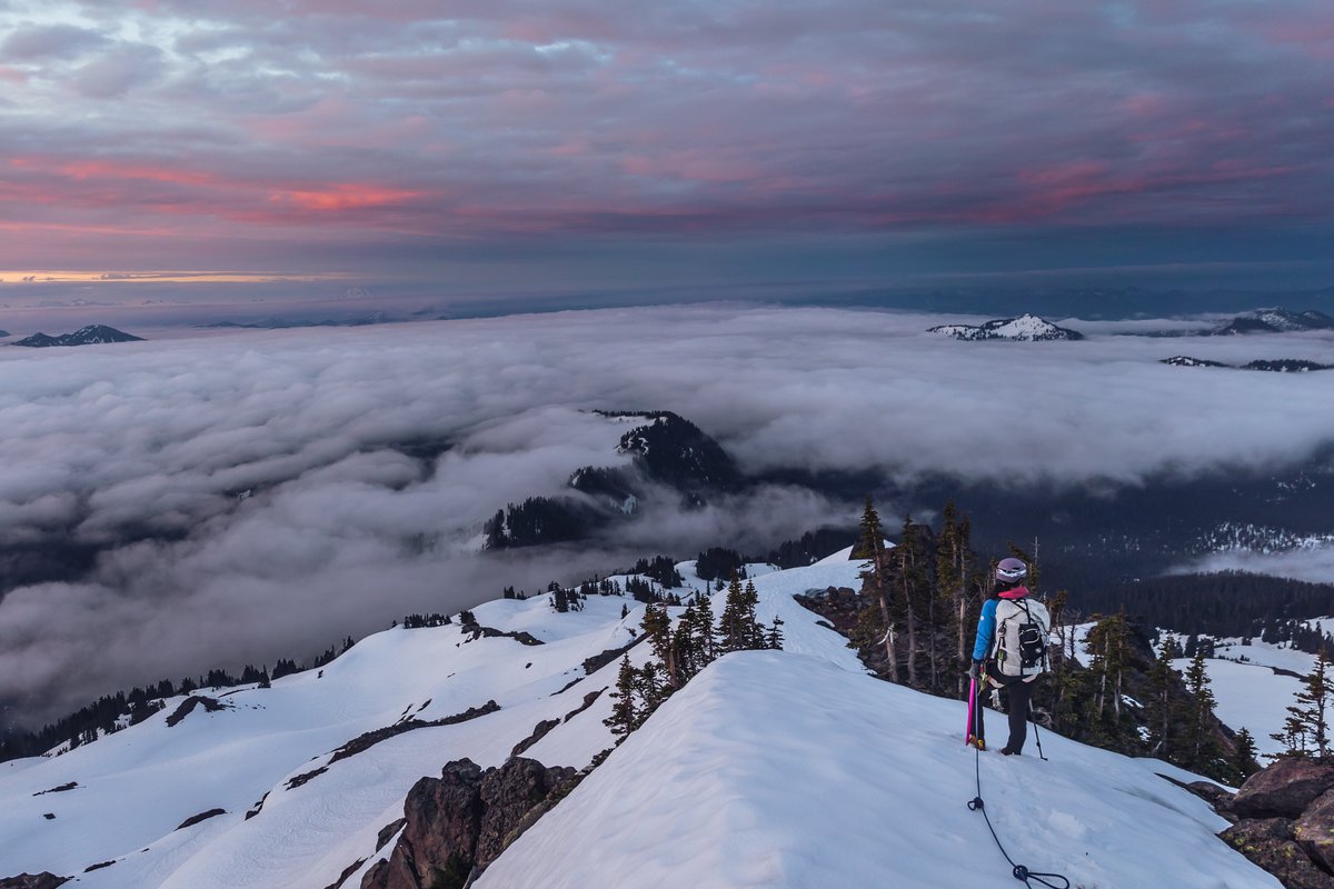 UptheMountains_'s tweet image. From a spring day spent on Mt Baker with @proverbsfour23